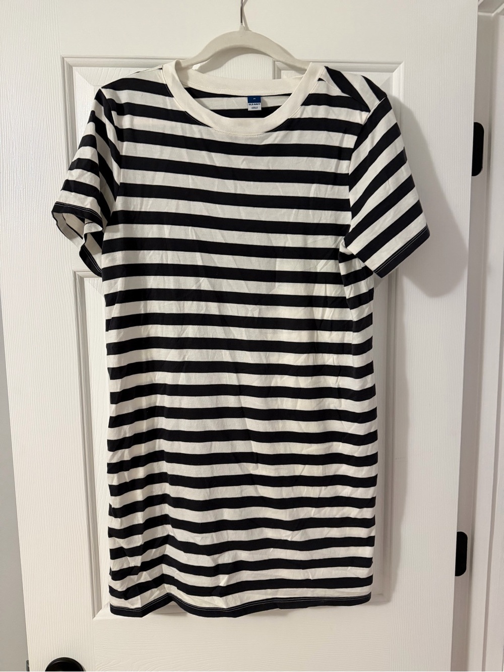 Old Navy Striped Black & White Crewneck Dress